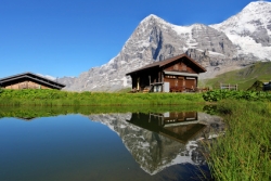 Un chalet d'alpage ne peut être reconstruit que sur son emplacement d'origine